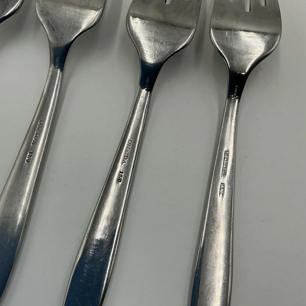Oneida 18/0 Stainless‎ Steel Salad Forks Set of 4 Polished Rounded Handle 6.75